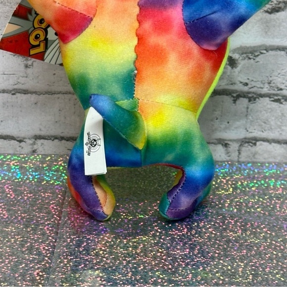 WB Looney Tunes TAZ Plush Rainbow Tie Die Tasmanian Devil Stuffed Animal *RARE* - Picture 10 of 16